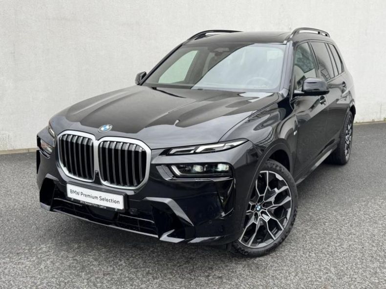 BMW X7 - hlavní foto