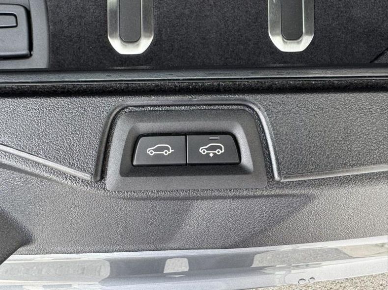 BMW X5 - hlavní fotka