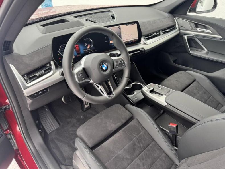 BMW X1 - hlavní fotka