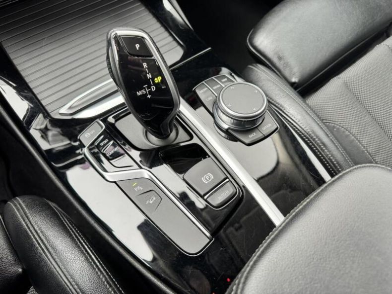 BMW X3 - hlavní fotka