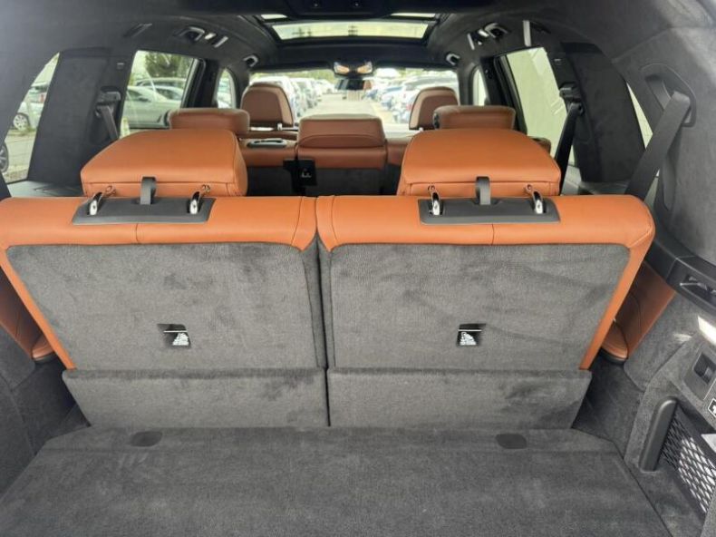 BMW X7 - hlavní fotka