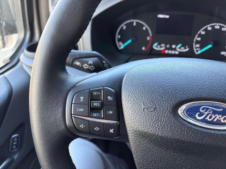 Ford Tourneo - hlavní fotka