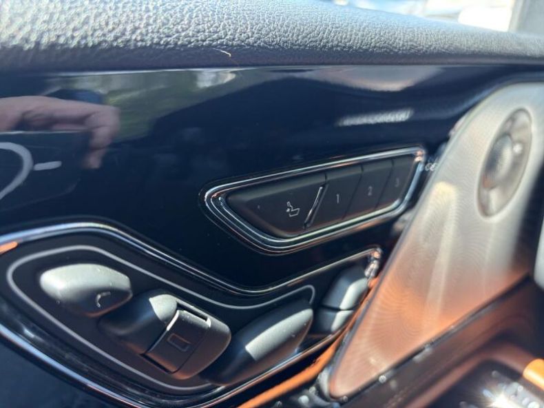 Lincoln Aviator - hlavní fotka