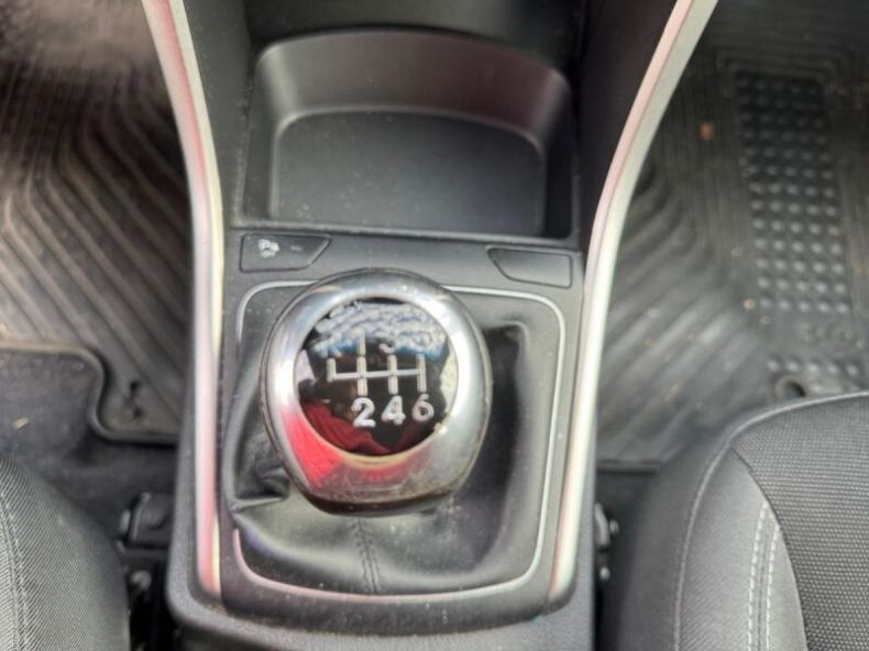 Hyundai i30 - hlavní fotka