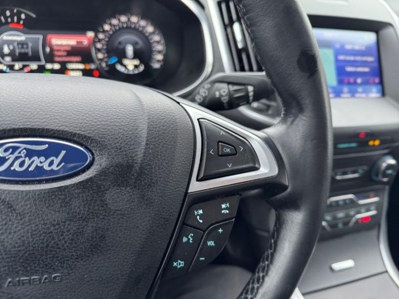 Ford S-MAX - hlavní fotka