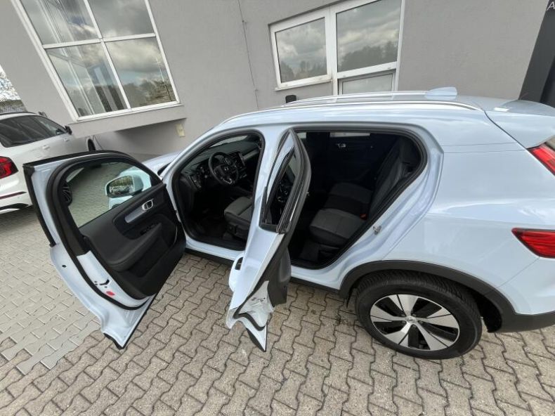 Volvo XC40 - hlavní fotka