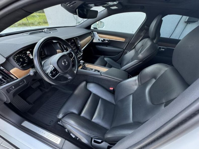 Volvo S90 - hlavní fotka