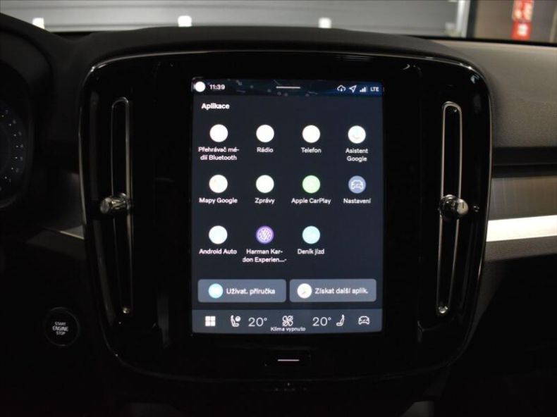 Volvo XC40 - hlavní fotka