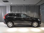 Volvo XC60 - fotka číslo 2