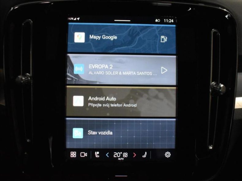 Volvo XC40 - hlavní fotka