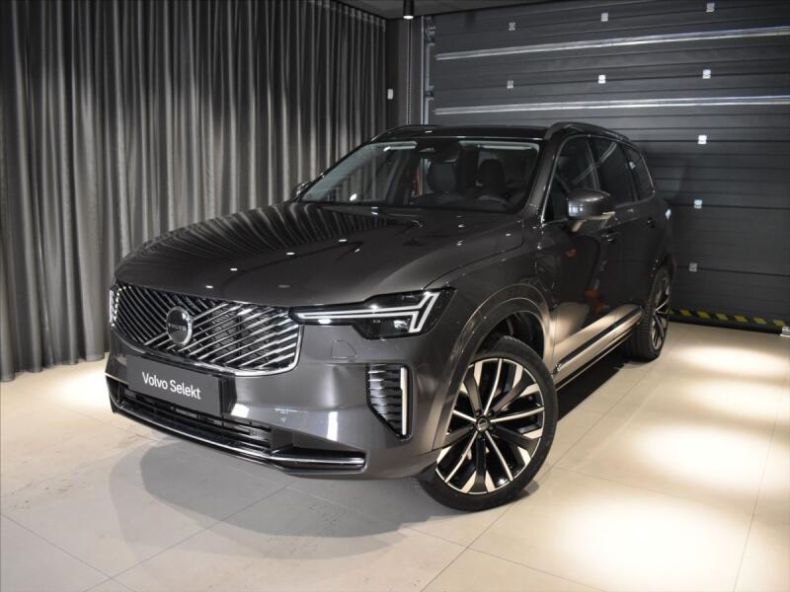 Volvo XC90 - hlavní foto