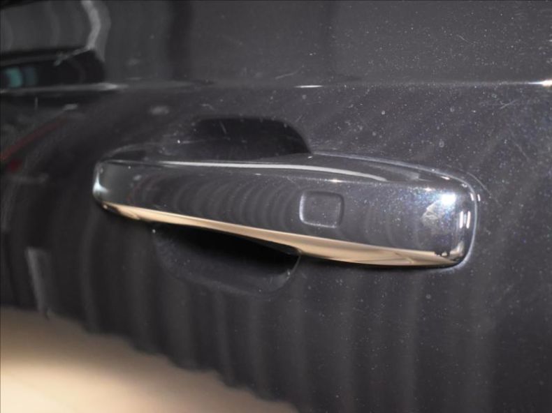 Volvo XC90 - hlavní fotka