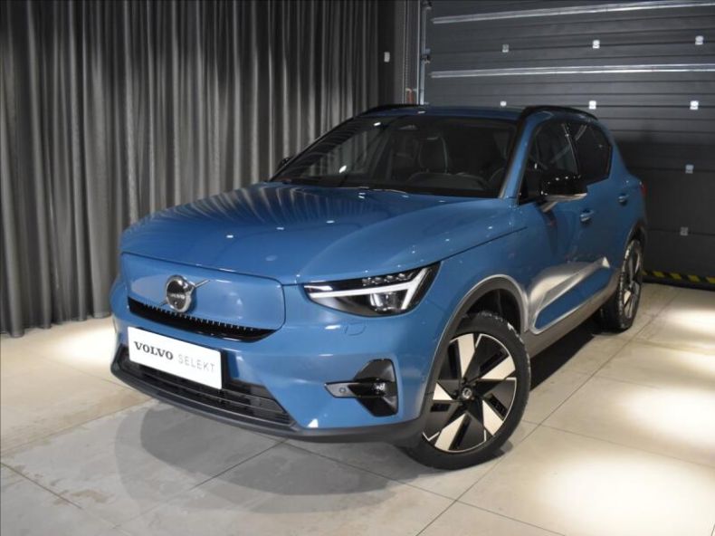 Volvo EX40 - hlavní foto