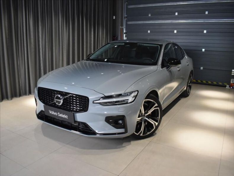 Volvo S60 - hlavní foto