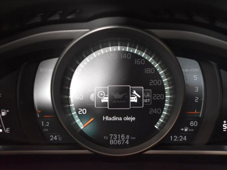 Volvo V40 - hlavní fotka
