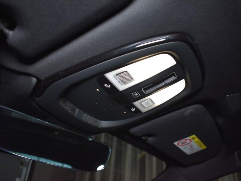 Volvo XC60 - hlavní fotka