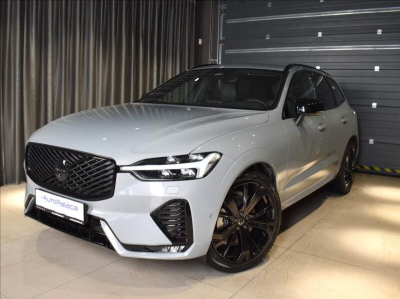 Volvo XC60 - hlavní foto