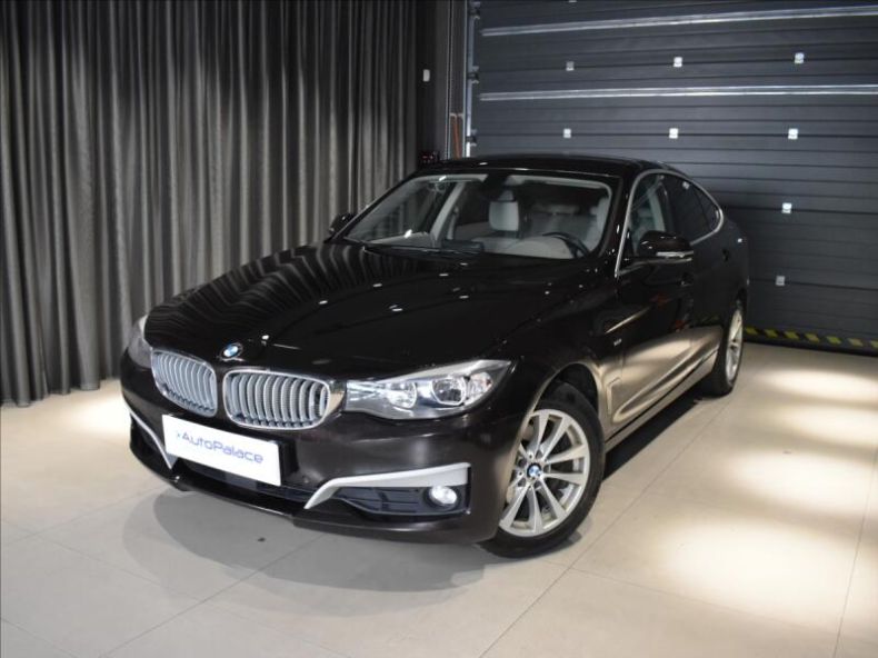 BMW Řada 3 - hlavní foto