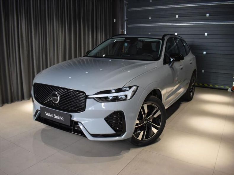 Volvo XC60 - hlavní foto