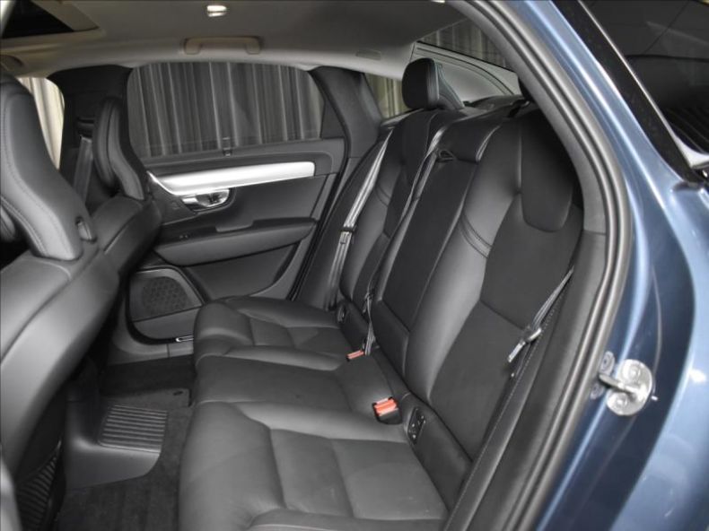 Volvo S90 - hlavní fotka