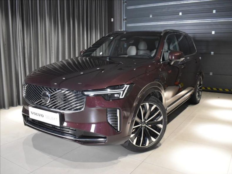 Volvo XC90 - hlavní foto