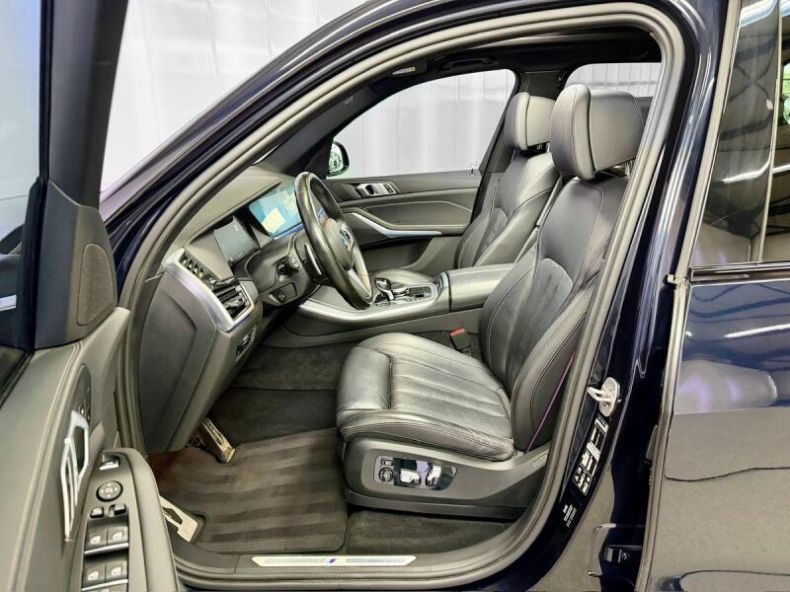 BMW X5 - hlavní fotka