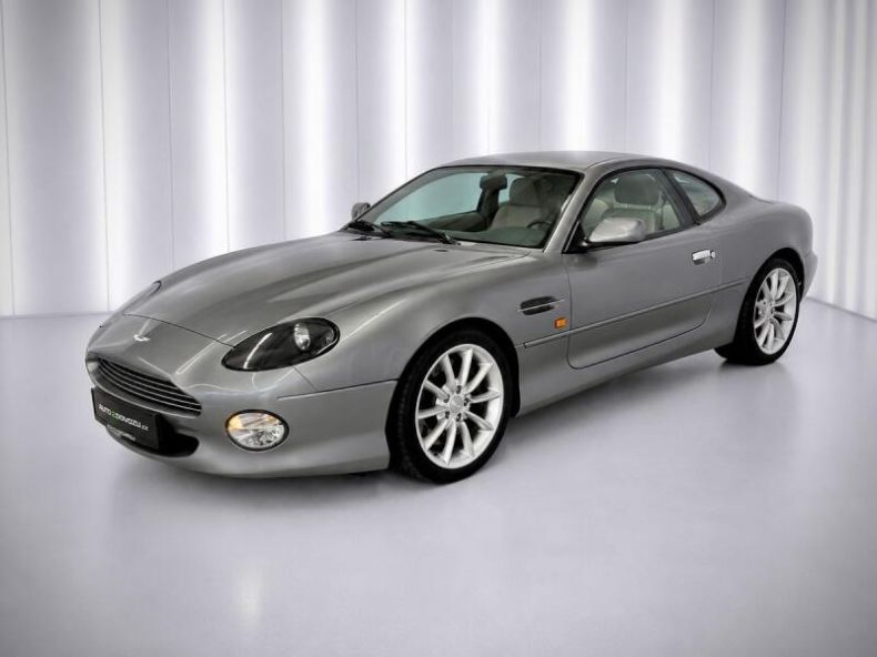 Aston Martin DB7 - hlavní foto