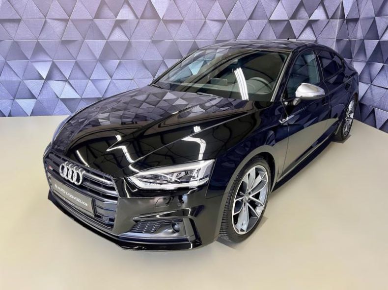 Audi S5 - hlavní foto