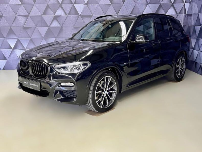 BMW X3 - hlavní foto