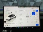 Tesla Model 3 - fotka číslo 17