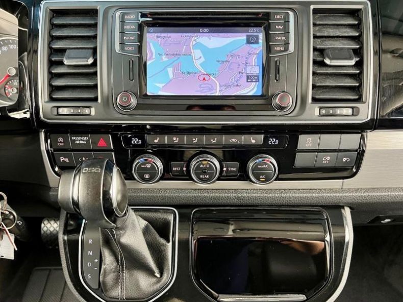 Volkswagen Multivan - hlavní fotka