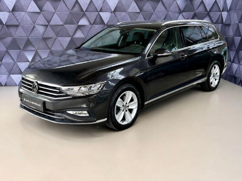 Volkswagen Passat - hlavní fotka inzerátu