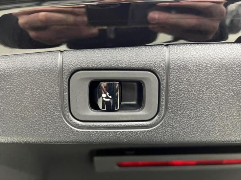 Mercedes Třída E - hlavní fotka