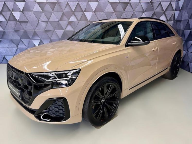 Audi Q8 - hlavní foto