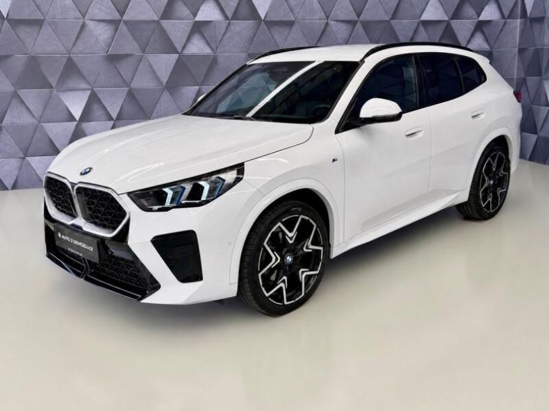 BMW X2 - hlavní foto
