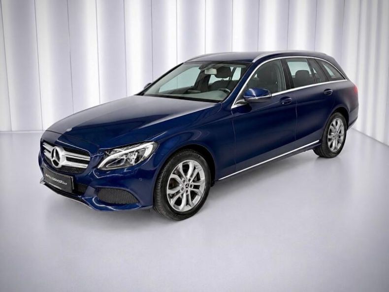 Mercedes Třída C - hlavní foto