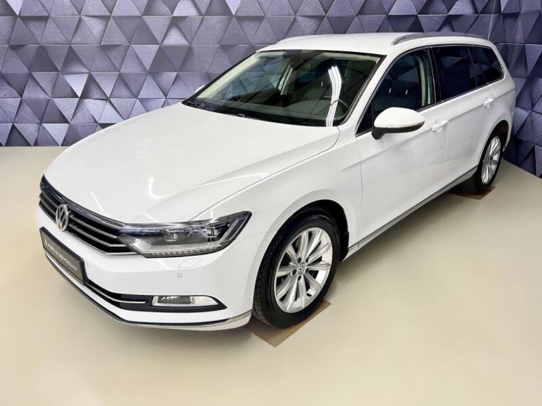 Volkswagen Passat - hlavní fotka inzerátu