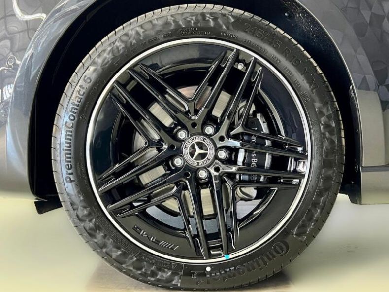 Mercedes Třída V - hlavní fotka