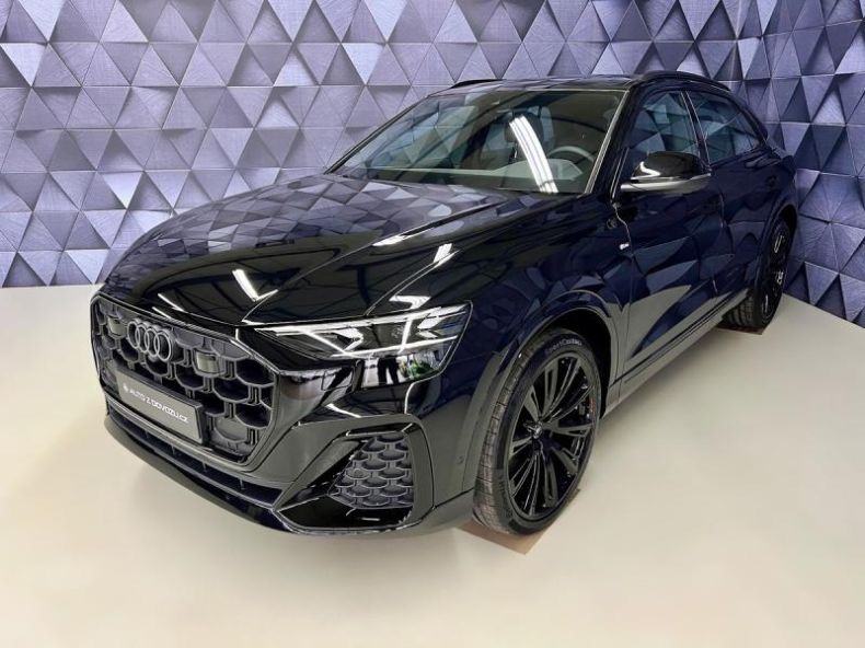 Audi Q8 - hlavní foto