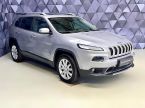 Jeep Cherokee - fotka číslo 2