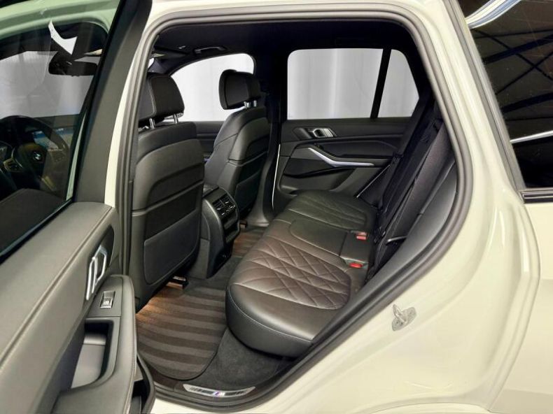 BMW X5 - hlavní fotka