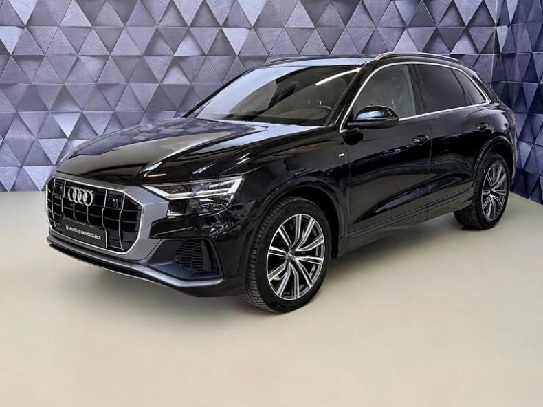 Audi Q8 - hlavní foto