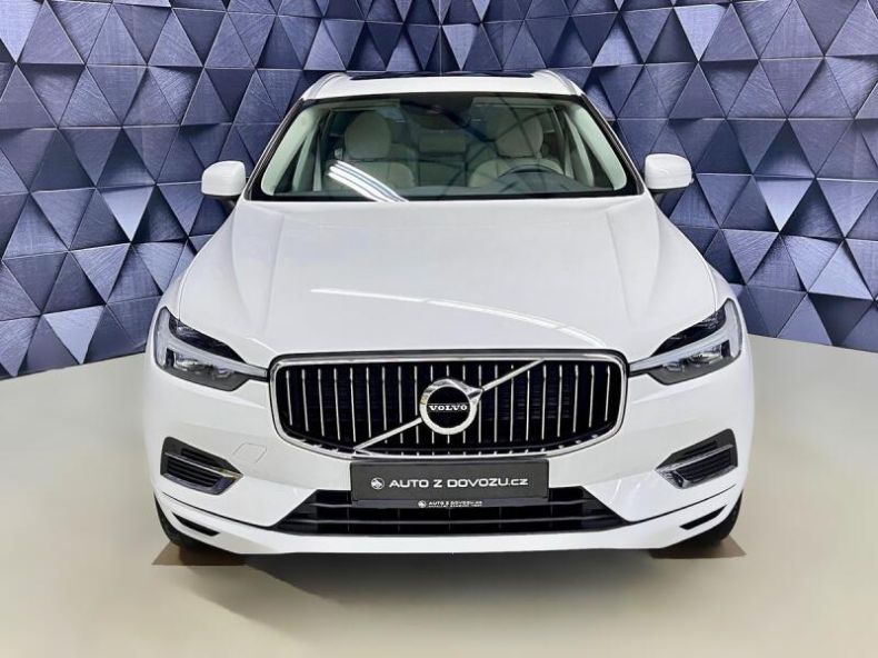 Volvo XC60 - hlavní fotka