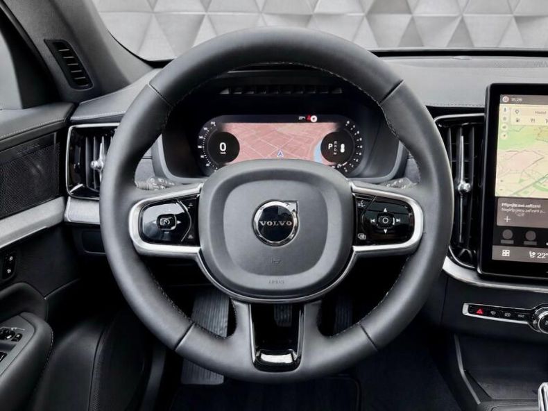 Volvo XC90 - hlavní fotka