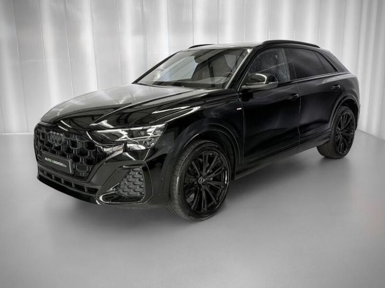 Audi Q8 - hlavní foto