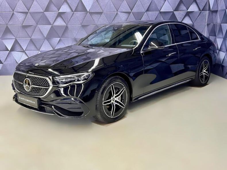 Mercedes Třída E - hlavní foto