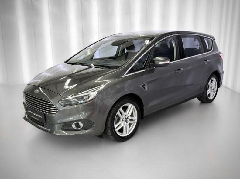 Ford S-MAX - hlavní fotka inzerátu
