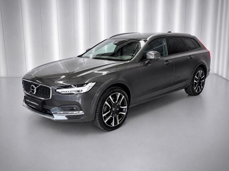 Volvo V90 - hlavní foto