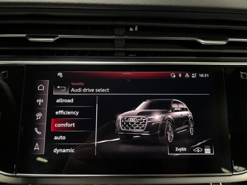 Audi Q7 - hlavní fotka