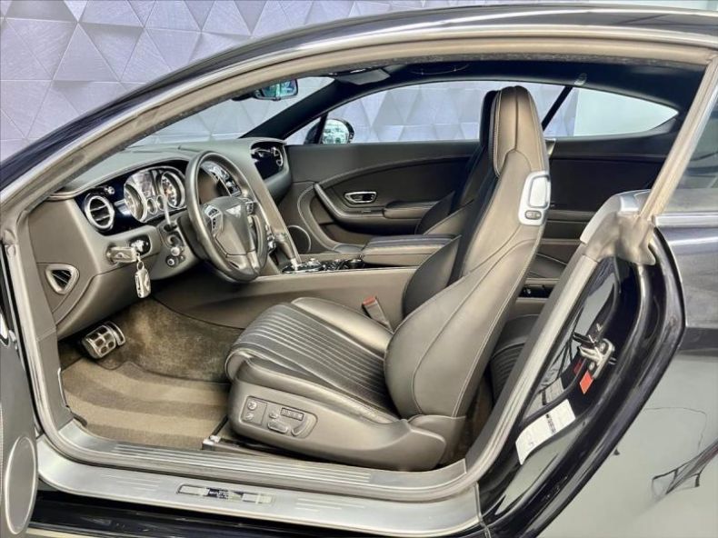 Bentley Continental - hlavní fotka